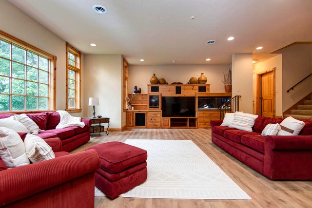 4827 S Landon Court, Springfield, MO 65810