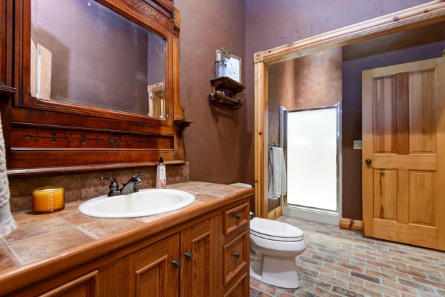 4827 S Landon Court, Springfield, MO 65810