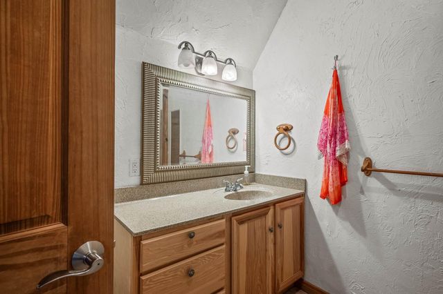 4827 S Landon Court, Springfield, MO 65810