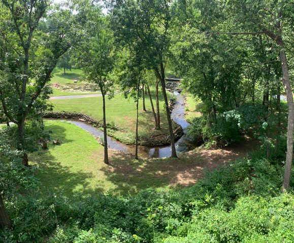 4827 S Landon Court, Springfield, MO 65810