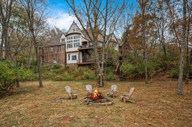 4827 S Landon Court, Springfield, MO 65810