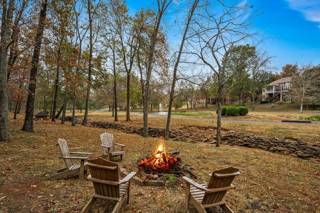 4827 S Landon Court, Springfield, MO 65810