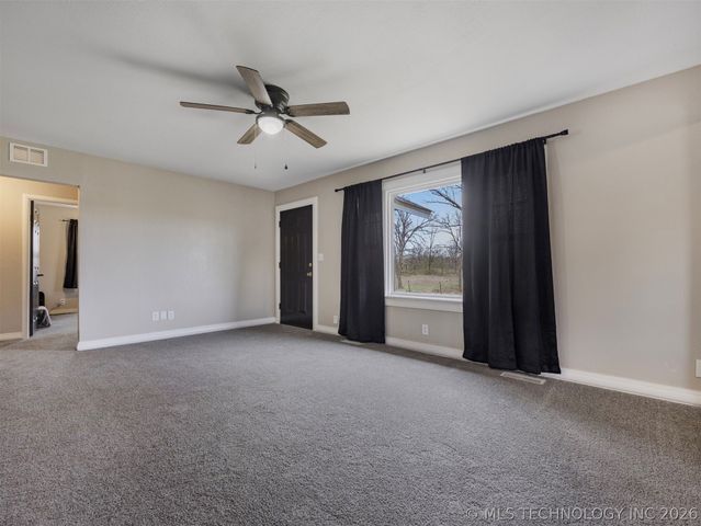 30740 N 3996, Ramona, OK 74061