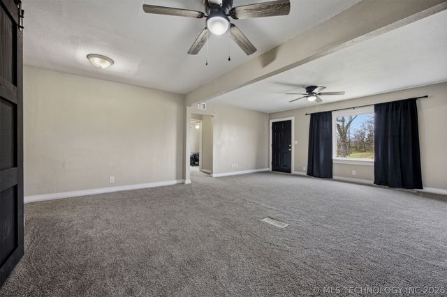 30740 N 3996, Ramona, OK 74061