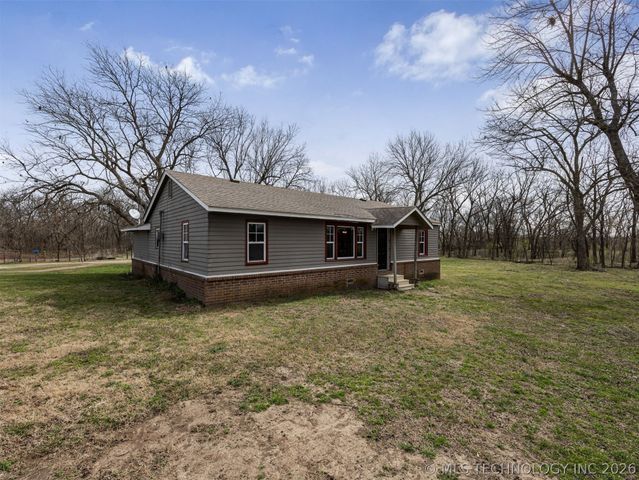 30740 N 3996, Ramona, OK 74061