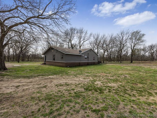 30740 N 3996, Ramona, OK 74061
