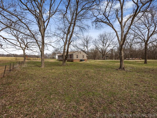 30740 N 3996, Ramona, OK 74061