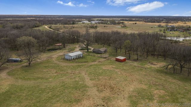 30740 N 3996, Ramona, OK 74061
