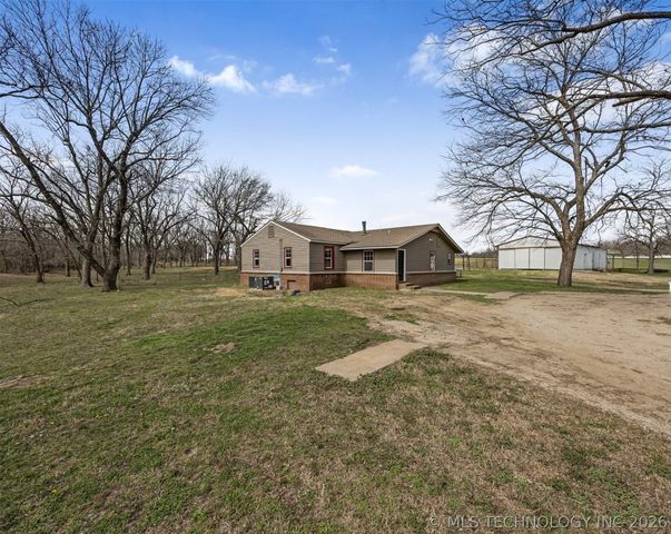 30740 N 3996, Ramona, OK 74061