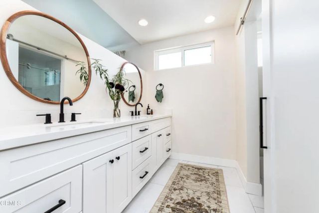 193 W Sidlee Street, Thousand Oaks, CA 91360