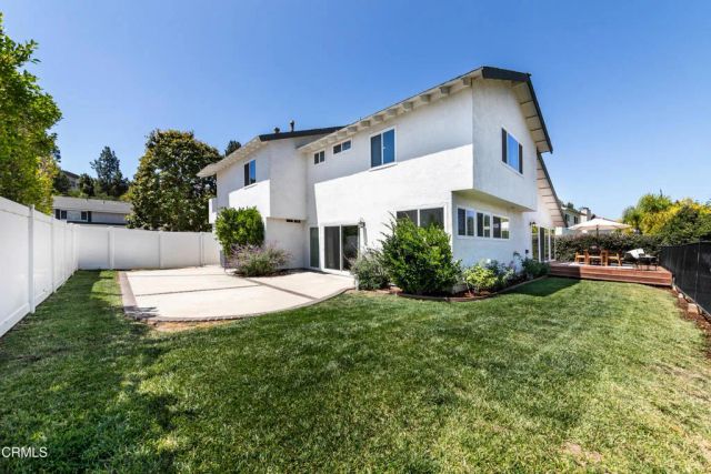 193 W Sidlee Street, Thousand Oaks, CA 91360