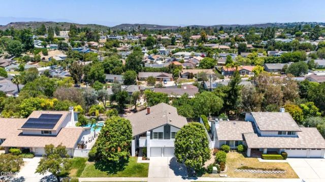 193 W Sidlee Street, Thousand Oaks, CA 91360