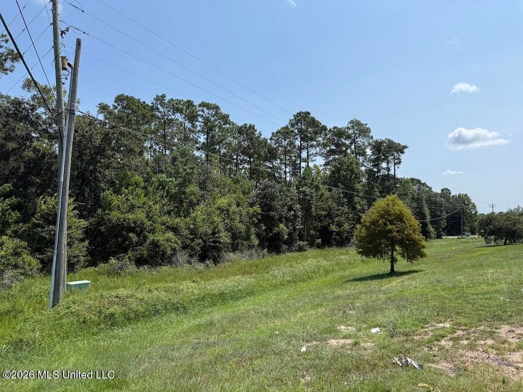 Old Nicholson Road, Bay Saint Louis, MS 39520