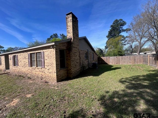 407 Baker, Lindale, TX 75771