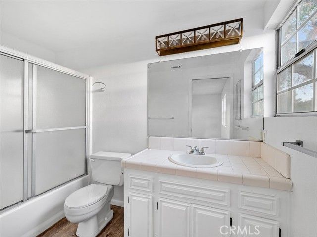 9383 11th Avenue, Hesperia, CA 92345