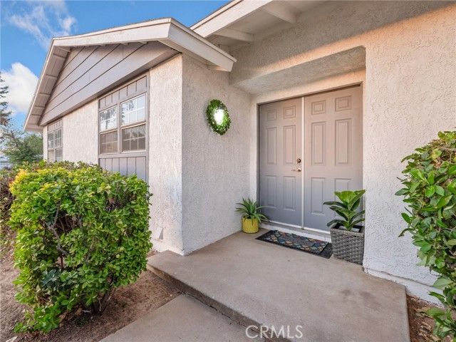 9383 11th Avenue, Hesperia, CA 92345