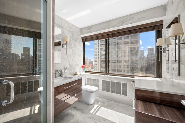 300 E 59th St Apt 2802 2801, New York City, NY 10022