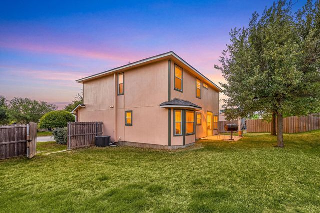 103 Little Lake RD, Hutto, TX 78634