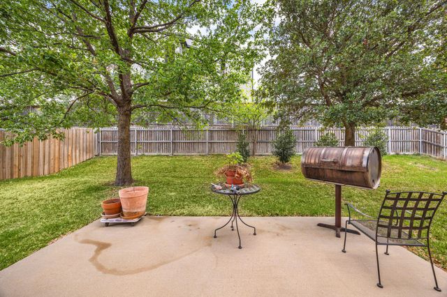 103 Little Lake RD, Hutto, TX 78634