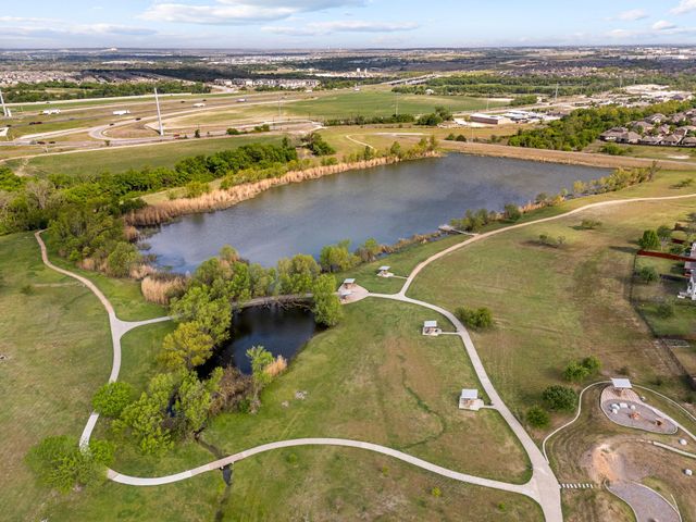 103 Little Lake RD, Hutto, TX 78634