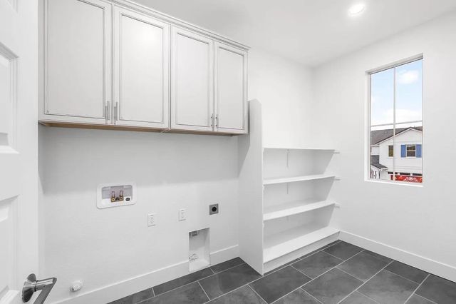 12665 Quantum Way, Rancho Cordova, CA 95742
