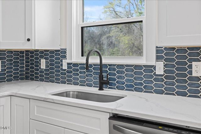 598 Bentonville Road, Four Oaks, NC 27524