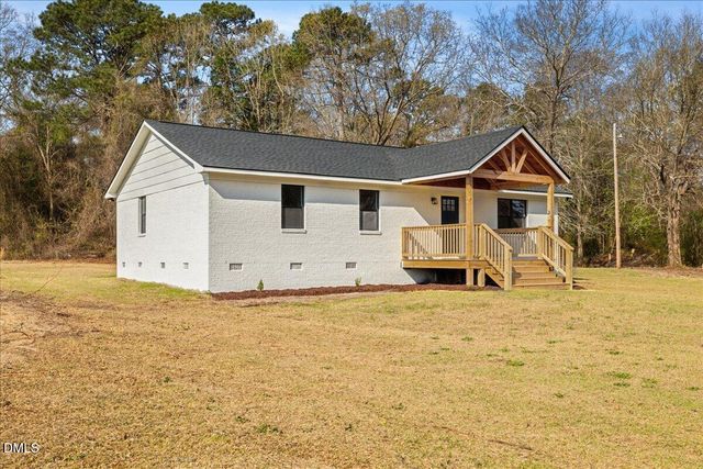 598 Bentonville Road, Four Oaks, NC 27524
