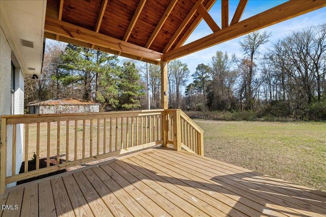 598 Bentonville Road, Four Oaks, NC 27524