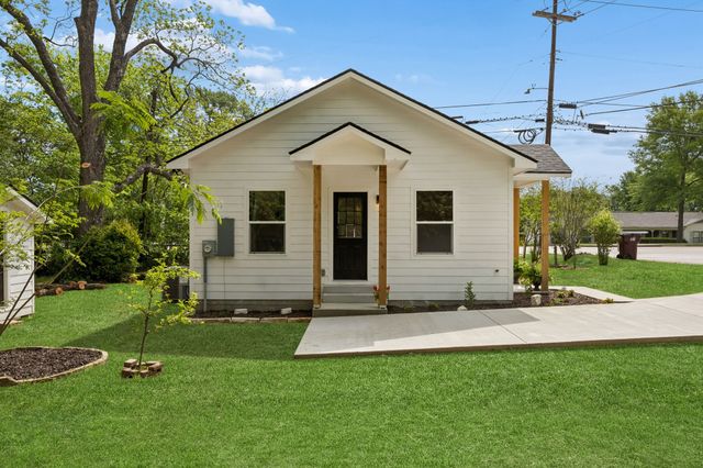 951 S Trade Days Boulevard, Canton, TX 75103