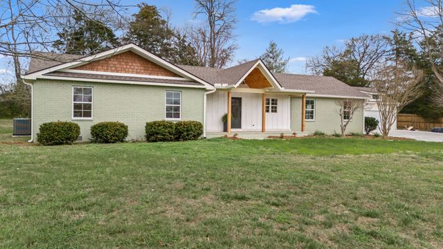 918 Bramble Trl, Murfreesboro, TN 37129