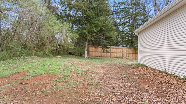 918 Bramble Trl, Murfreesboro, TN 37129