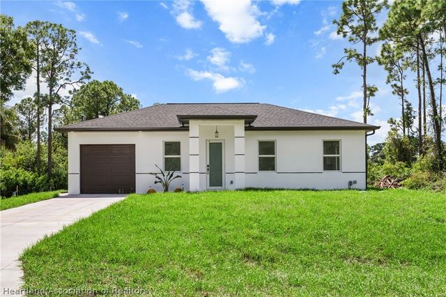 936 Anthony E, Lehigh Acres, FL 33974