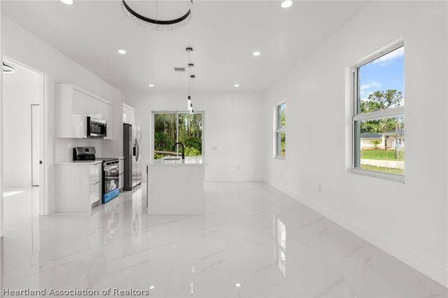 936 Anthony E, Lehigh Acres, FL 33974