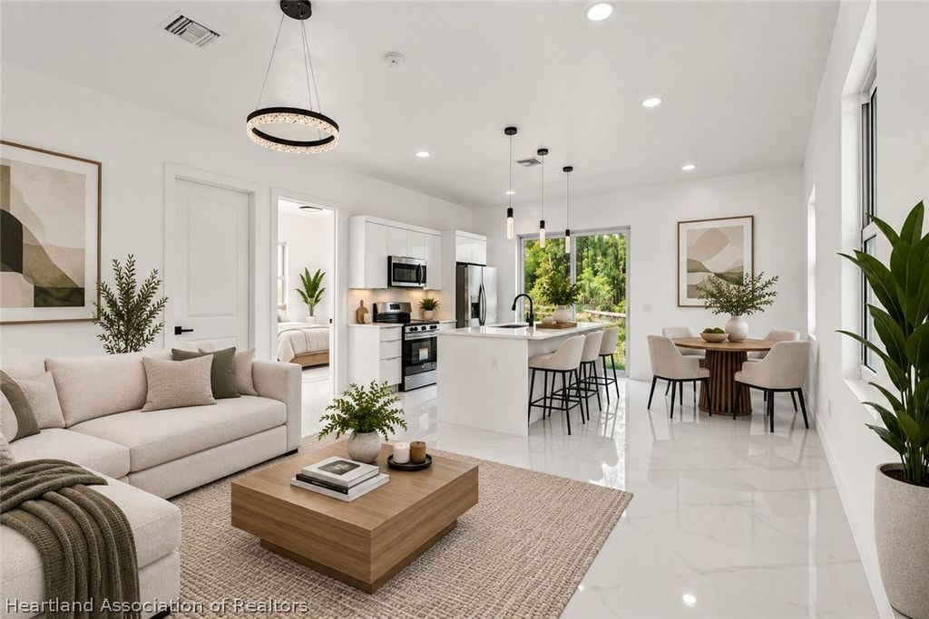 936 Anthony E, Lehigh Acres, FL 33974