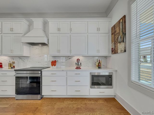 608 Lansdowne Ave, Tuscaloosa, AL 35406