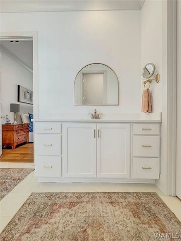 608 Lansdowne Ave, Tuscaloosa, AL 35406