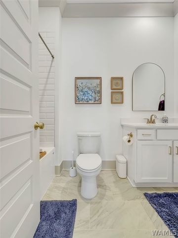 608 Lansdowne Ave, Tuscaloosa, AL 35406