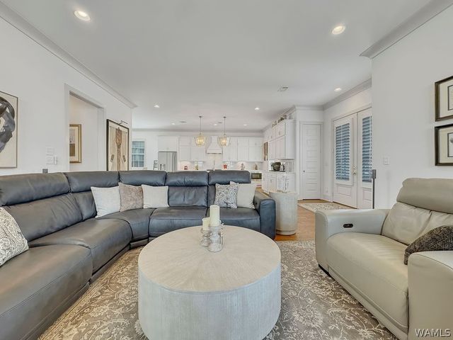 608 Lansdowne Ave, Tuscaloosa, AL 35406