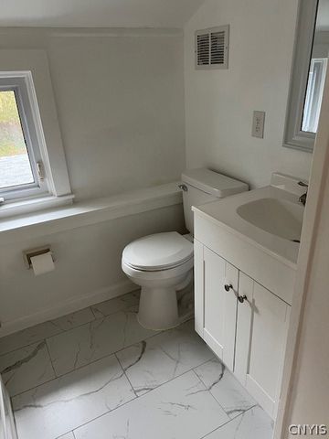 4 Corwin Street, Cazenovia, NY 13035