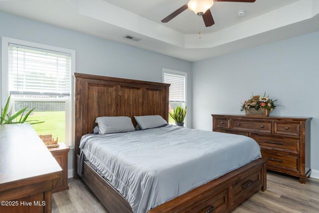 100 Kodiak Court, Jacksonville, NC 28540