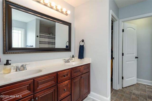 100 Kodiak Court, Jacksonville, NC 28540