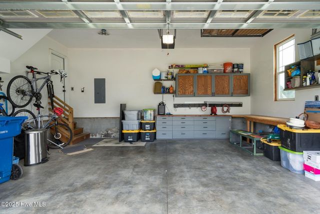 100 Kodiak Court, Jacksonville, NC 28540