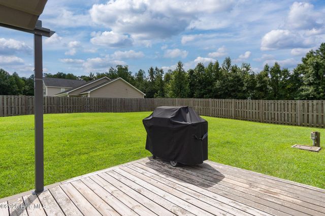 100 Kodiak Court, Jacksonville, NC 28540