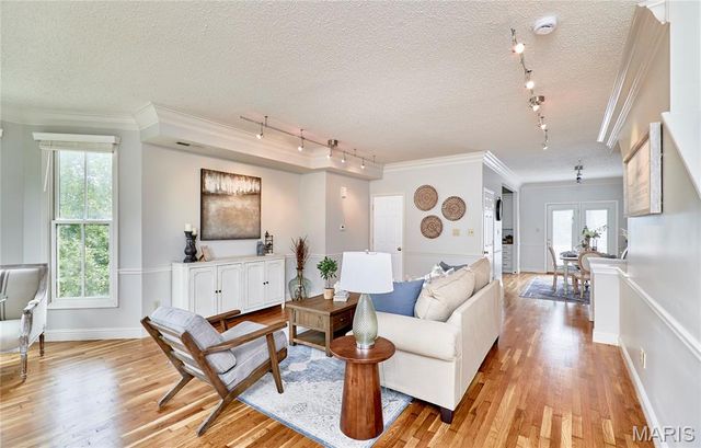 3432 Civic Green Drive, St Charles, MO 63301