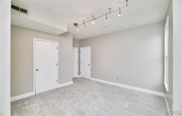 3432 Civic Green Drive, St Charles, MO 63301