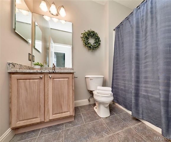 3432 Civic Green Drive, St Charles, MO 63301