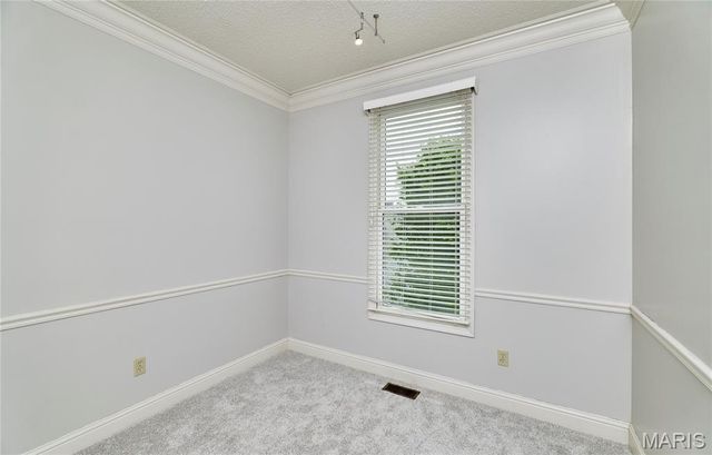 3432 Civic Green Drive, St Charles, MO 63301