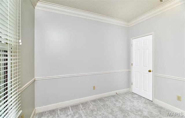 3432 Civic Green Drive, St Charles, MO 63301