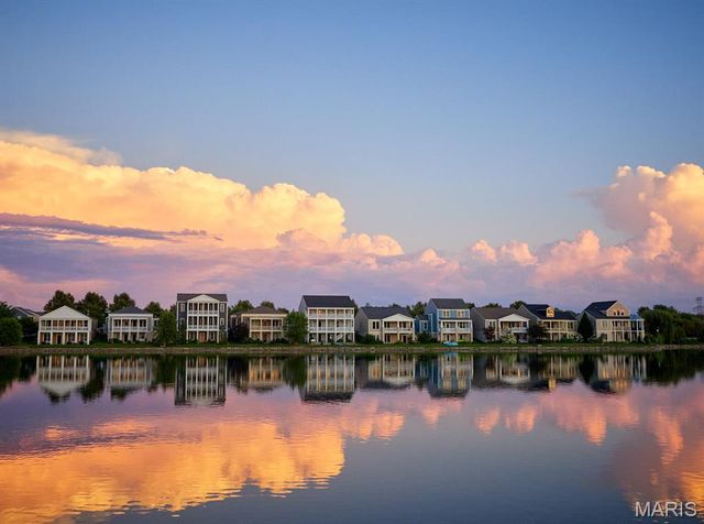 3432 Civic Green Drive, St Charles, MO 63301