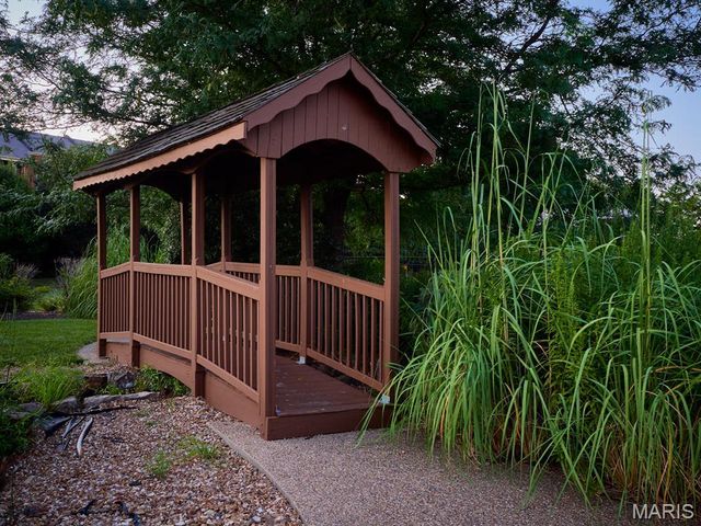 3432 Civic Green Drive, St Charles, MO 63301